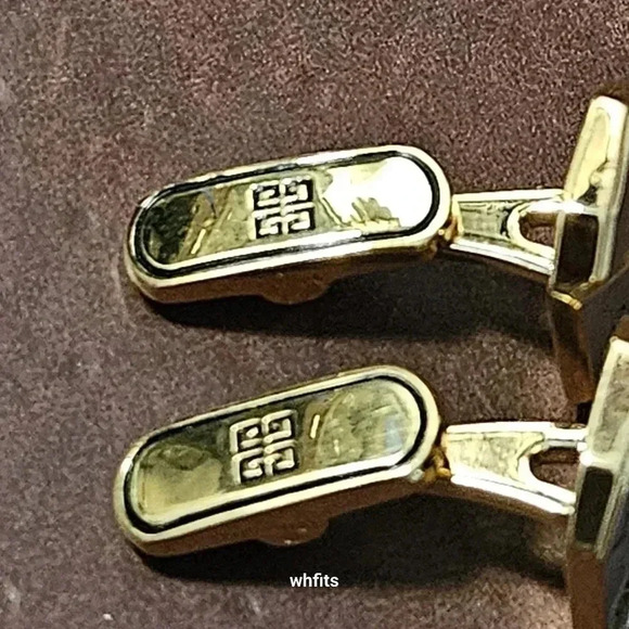Givenchy Gold and Black Tone Cufflinks in Original box - Picture 5 of 6